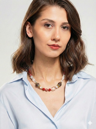 Vayuna  Kolye