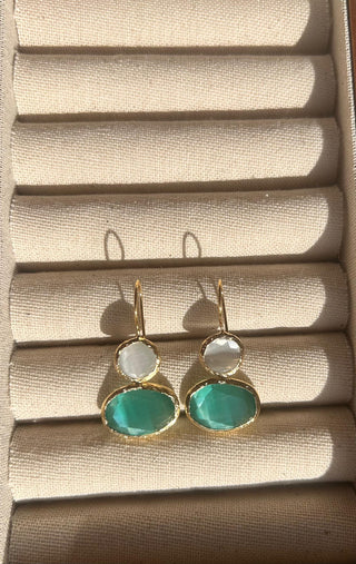 Luna Glow Kedi Gözü Küpe